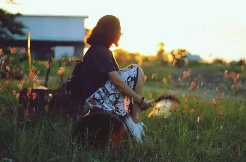 离婚老人托管费是否是共同债务吗？上海起诉离婚流程和费用